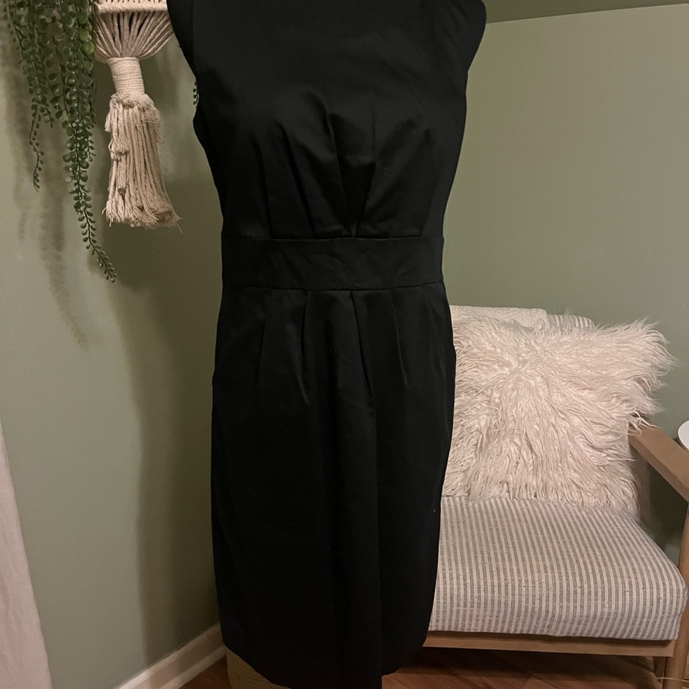 Elegant Black Midi Dress